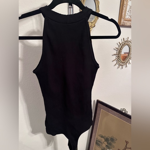 High neck ribbed bodysuit. - Picture 2 of 3